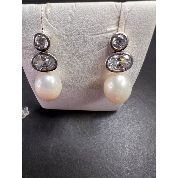 Cultured pearl and CZ sterling silver drop earrings - Picture 11 of 14